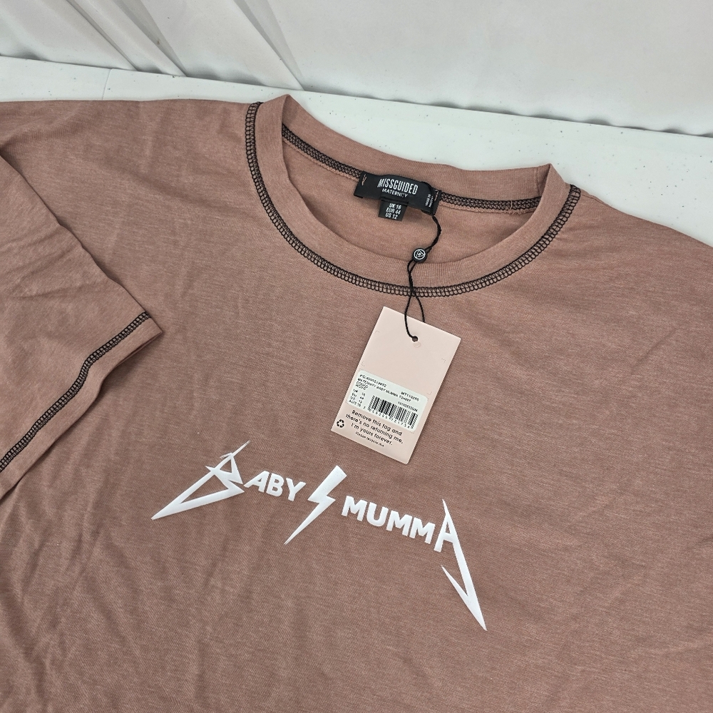 NWT Missguided Maternity Crew Neck T-shirt‎ Baby Mumma Print Rose Pink Size 12.